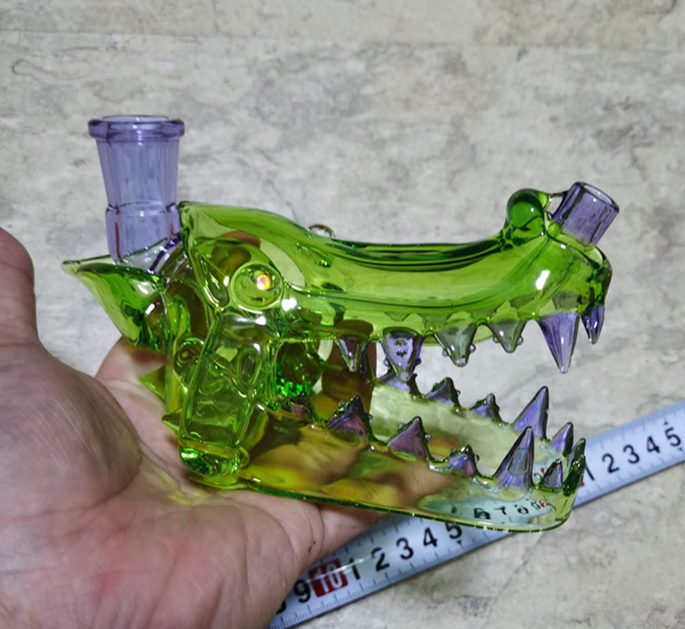 glass water pipe