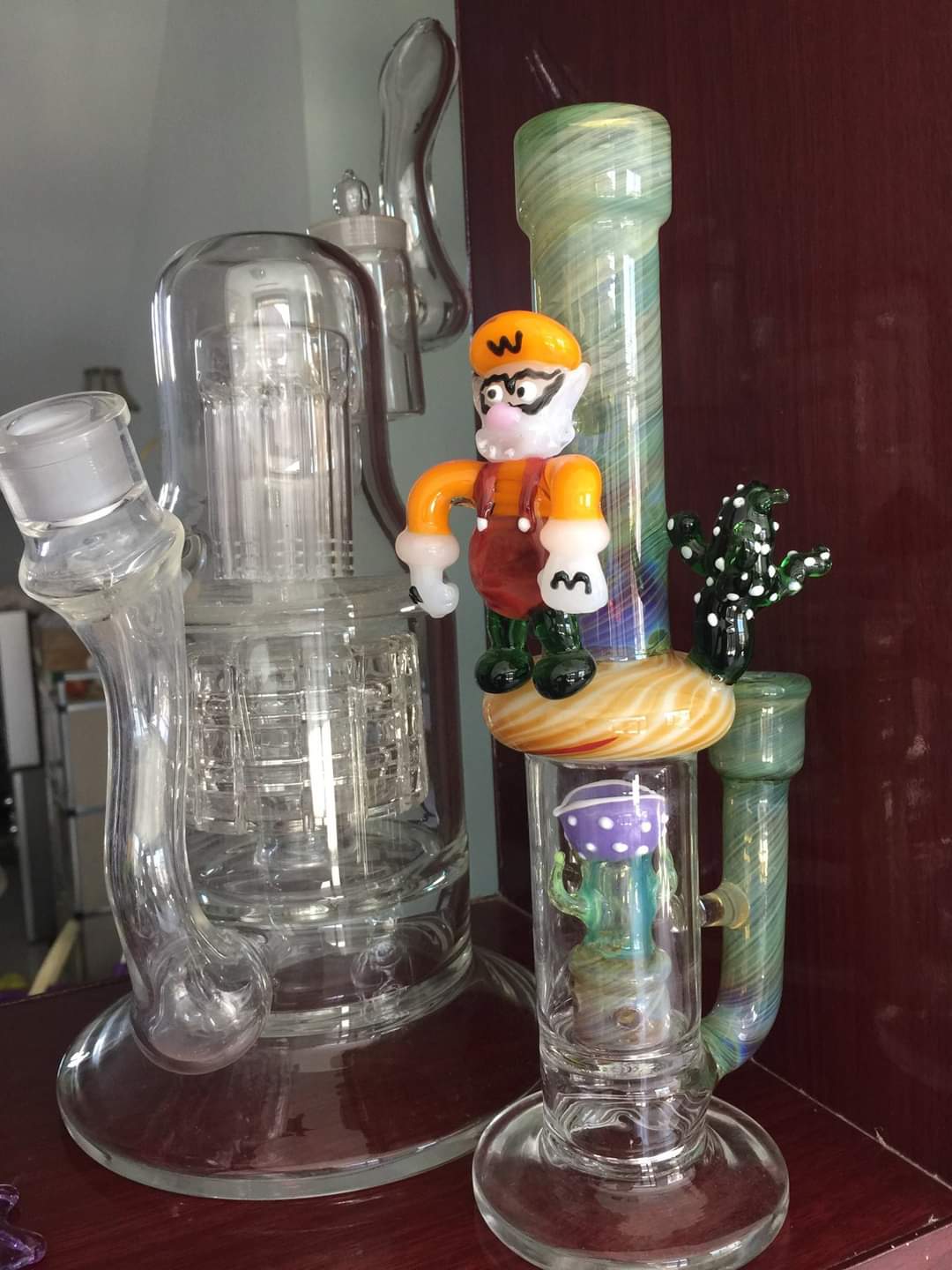 glass water pipe